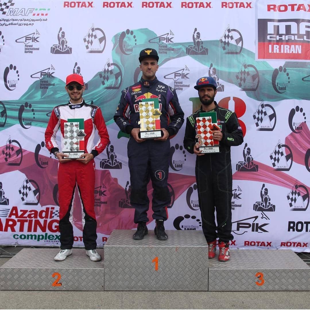 مدرسه کارتینگ